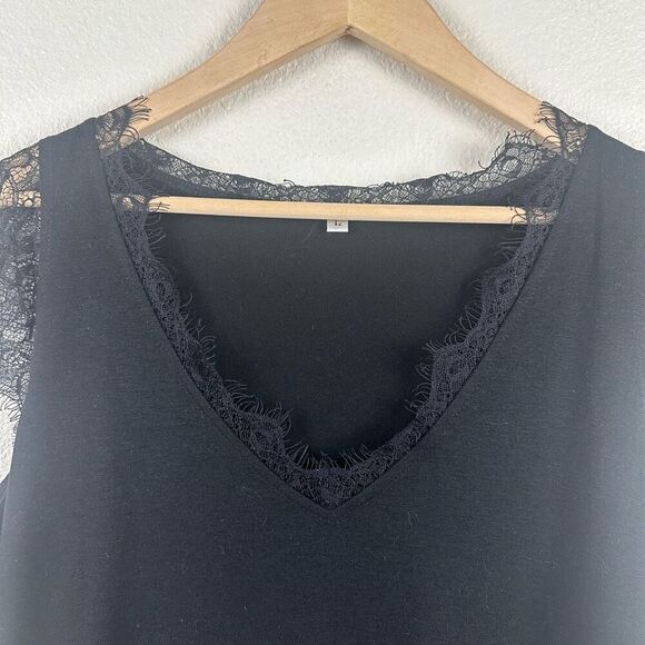 Boutique Women's L Lace Trim Flutter Sleeve VNeck Top Black Sophisticated Basic - Picture 3 of 9